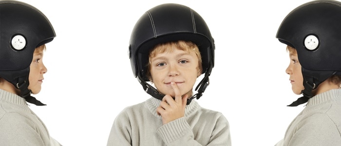 elegir un casco de moto de niño